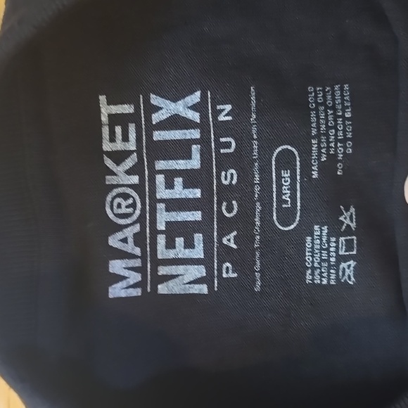 NWT PACSUN Market-Netflix-Squid Game SS T-Shirt Size L - Picture 3 of 8
